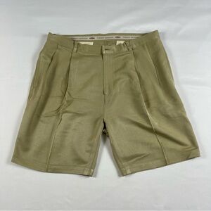 Tommy Bahama Relax Zip Pleated Front 100% Silk Shorts Men’s Size: 40 “READ”